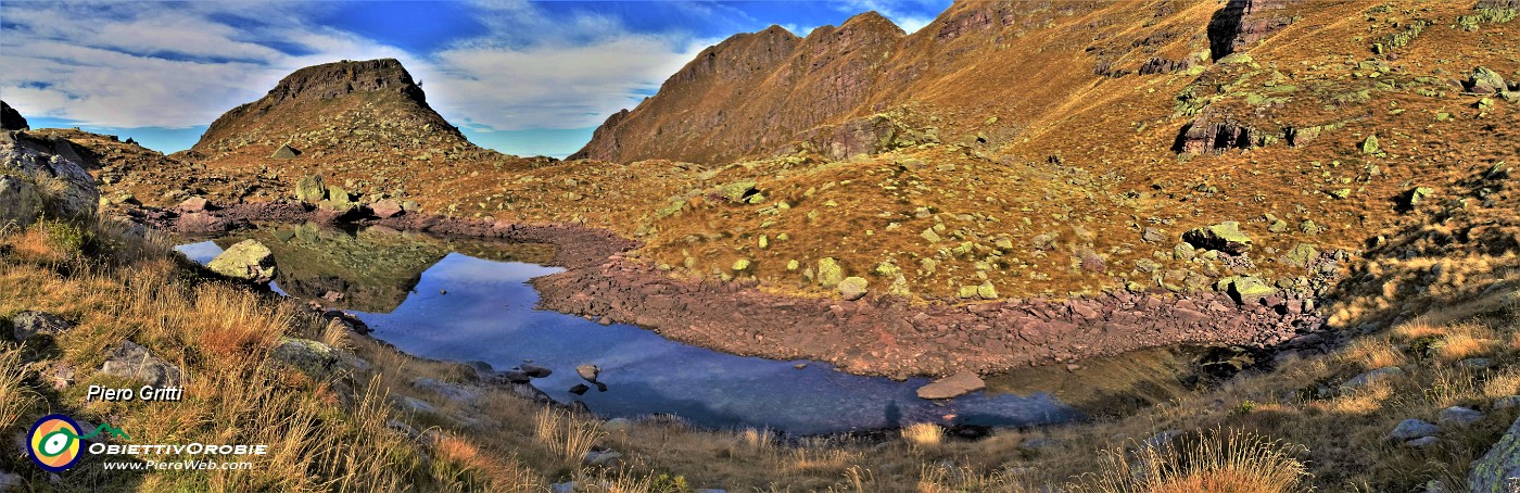 26 Laghetto di Pietra Quadra (2116 m) con poca acqua  .jpg